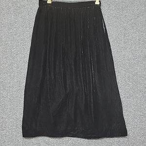 Vintage ILGWU Womens Black Velvety Skirt Waist 26" x 29"